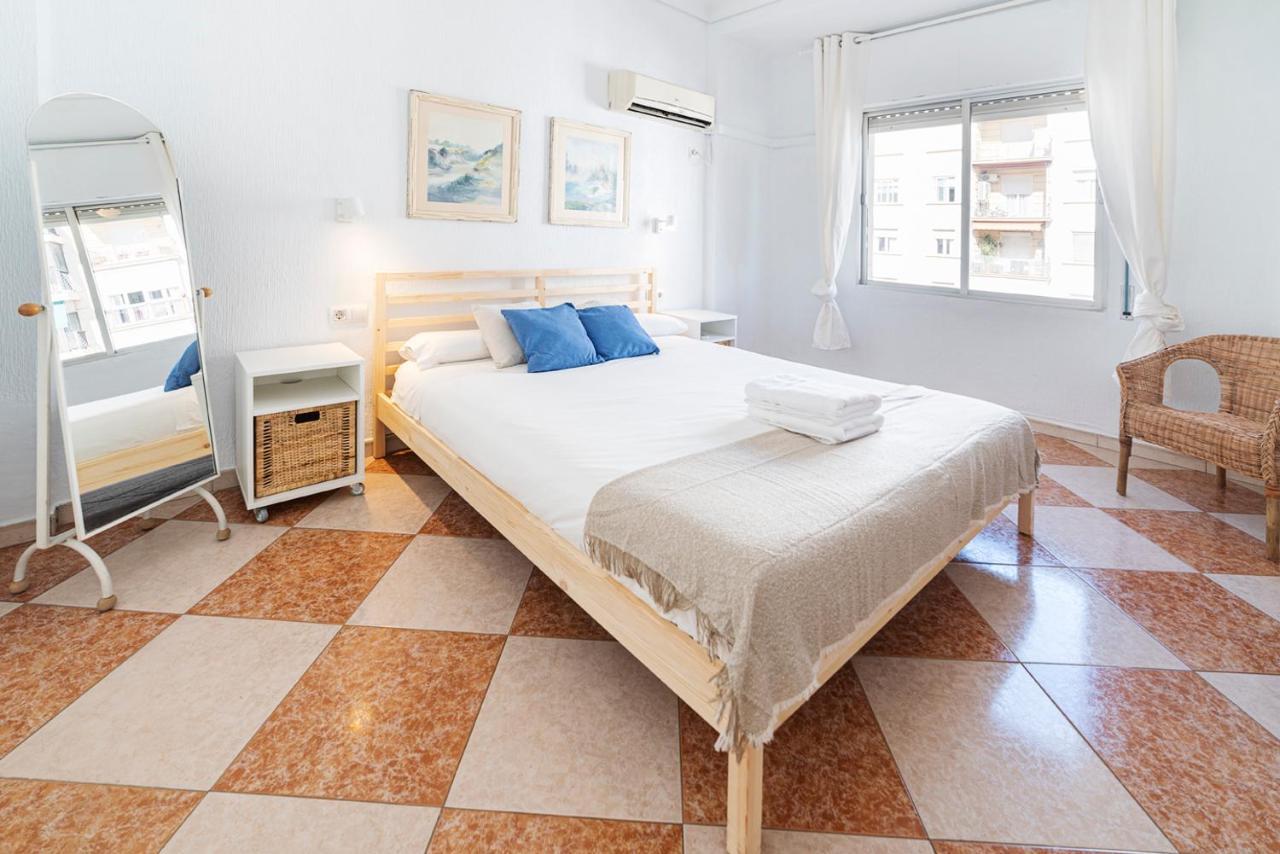Alohamundi Plaza De Cuba Apartment Seville Luaran gambar