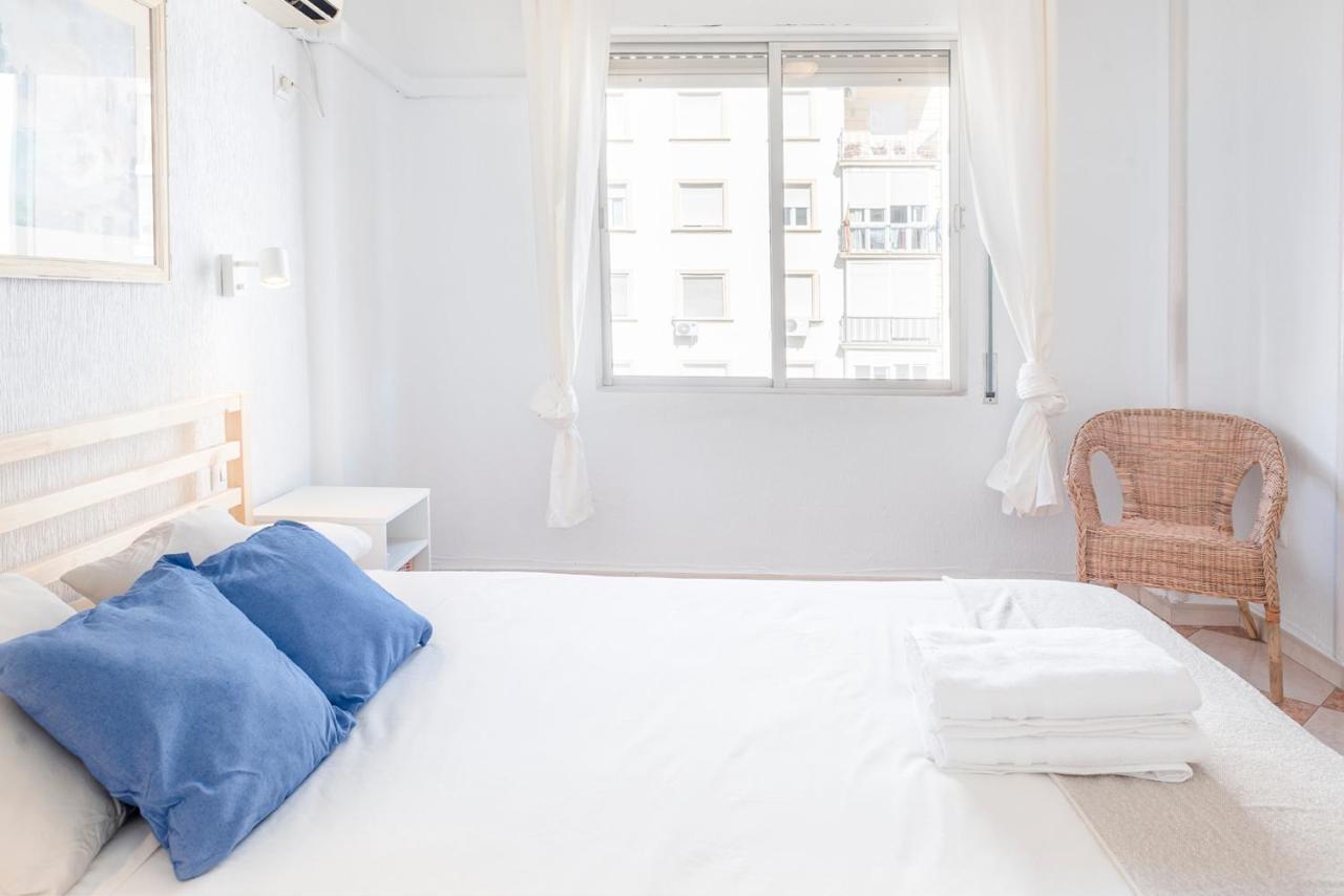 Alohamundi Plaza De Cuba Apartment Seville Luaran gambar